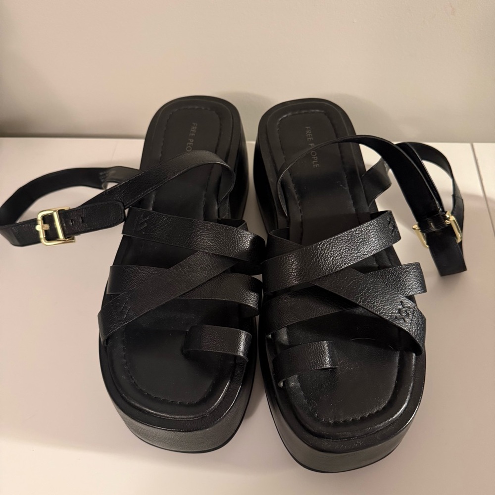 FREE PEOPLE HAZEL FLATFORM SANDALS - Picture 10 of 10
